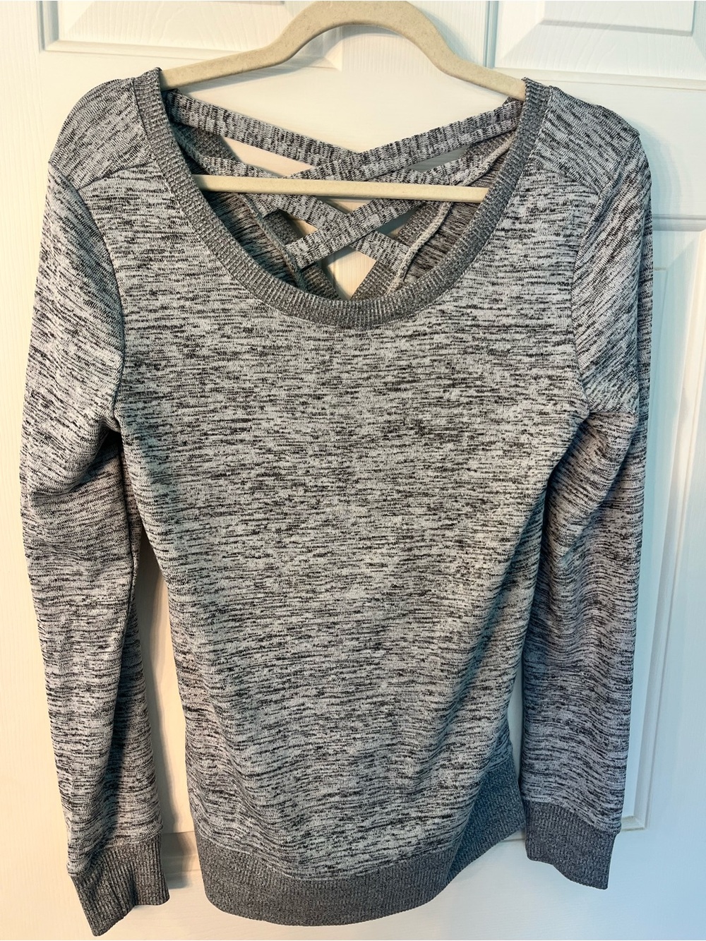 90 Degrees Women's M Medium Gray Crisscross Back Knit Top